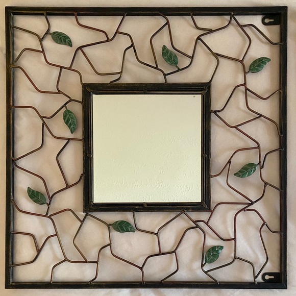 Wall decor - Picture 3 of 3